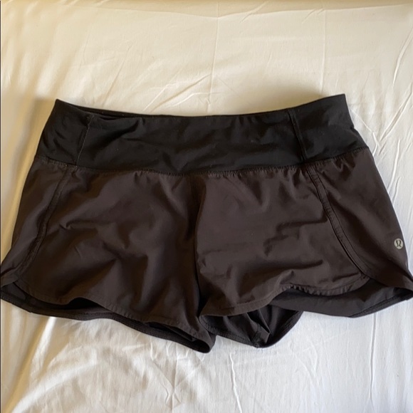 Lululemon Black Run Times Short - Picture 1 of 2
